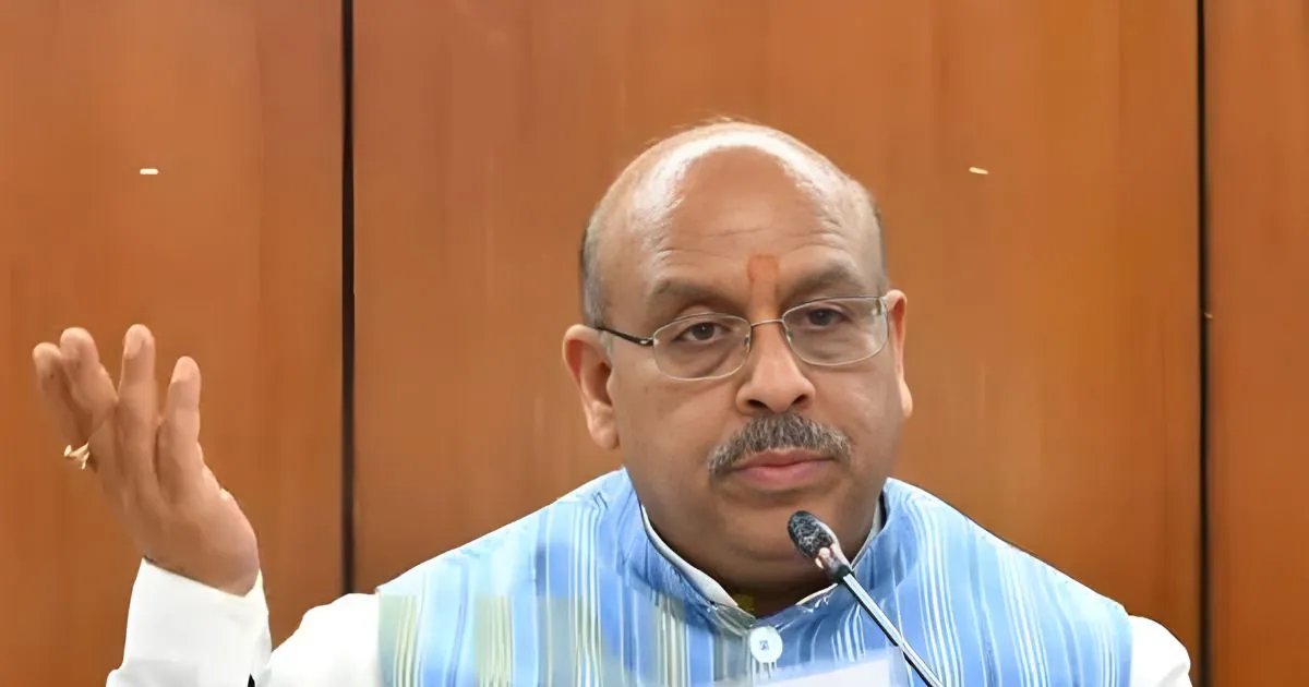 लगातार बम धमकियों के बीच बड़ा फैसला, विजेंद्र गुप्ता को मिला 'सुरक्षा कवच'! अब 24 घंटे साये की तरह साथ रहेंगे कमांडो