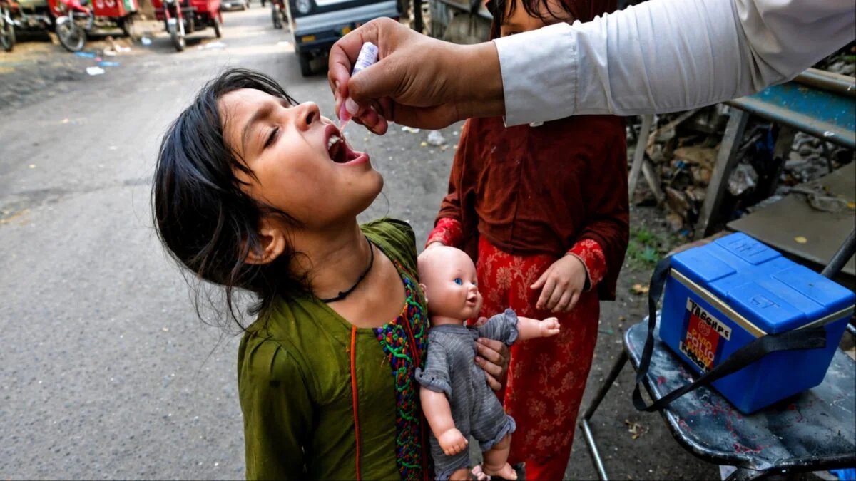 गाजियाबाद में मिला पोलियो का वायरस, अब 107 टीमें हुईं एक्टिव, सीवरेज के पानी की रिपोर्ट से हड़कंप