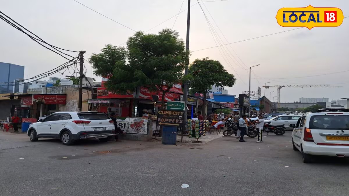 'पहले समझौता, अब कब्जे की तैयारी?' किसानों ने नोएडा प्राधिकरण पर उठाए बड़े सवाल, मनमानी का लगाया आरोप
