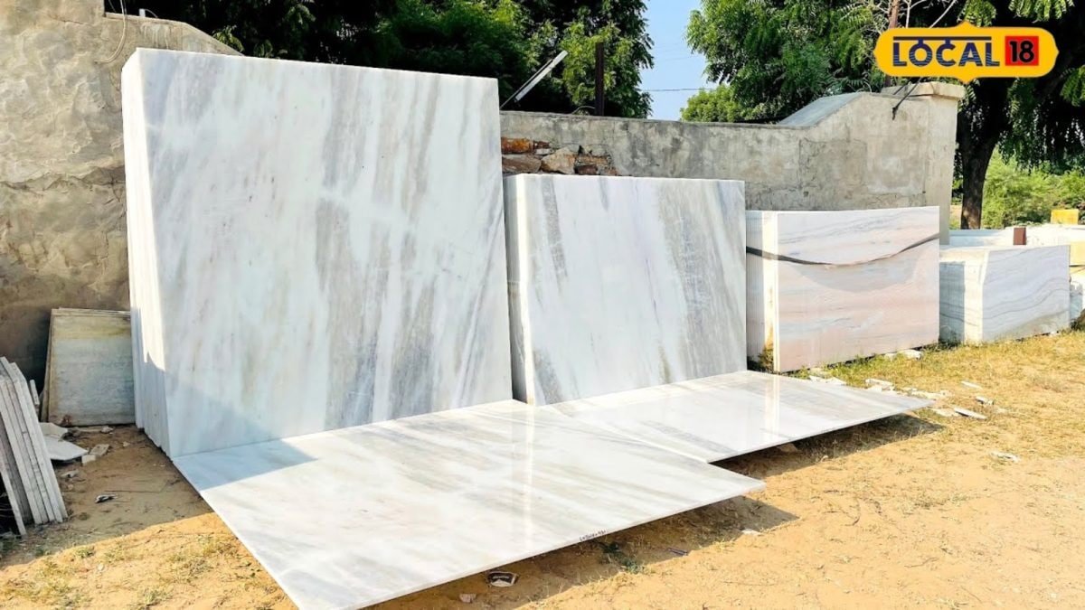 House Construction Tips: कम बजट में खूबसूरत घर चाहिए? टाइल्स, मार्बल और ग्रेनाइट के फायदे जानें